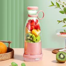 Portable Blender, USB Rechargeable Fruit Juicer with 6 Blades